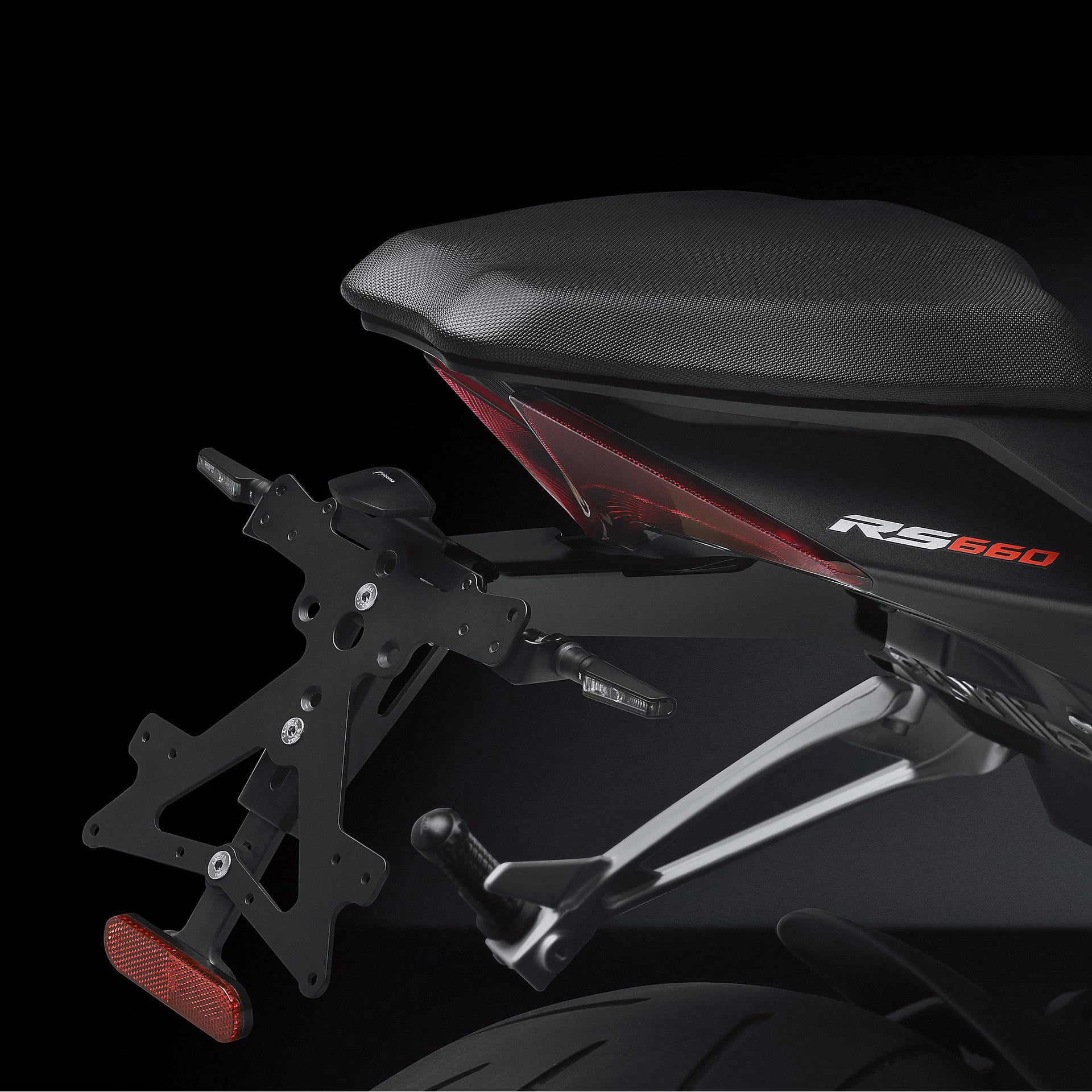 Rizoma Kennzeichenhalter Fox PT801B für Aprilia RS/Tuono 660 - Motorradteile & Ersatzteile - Anbauteile