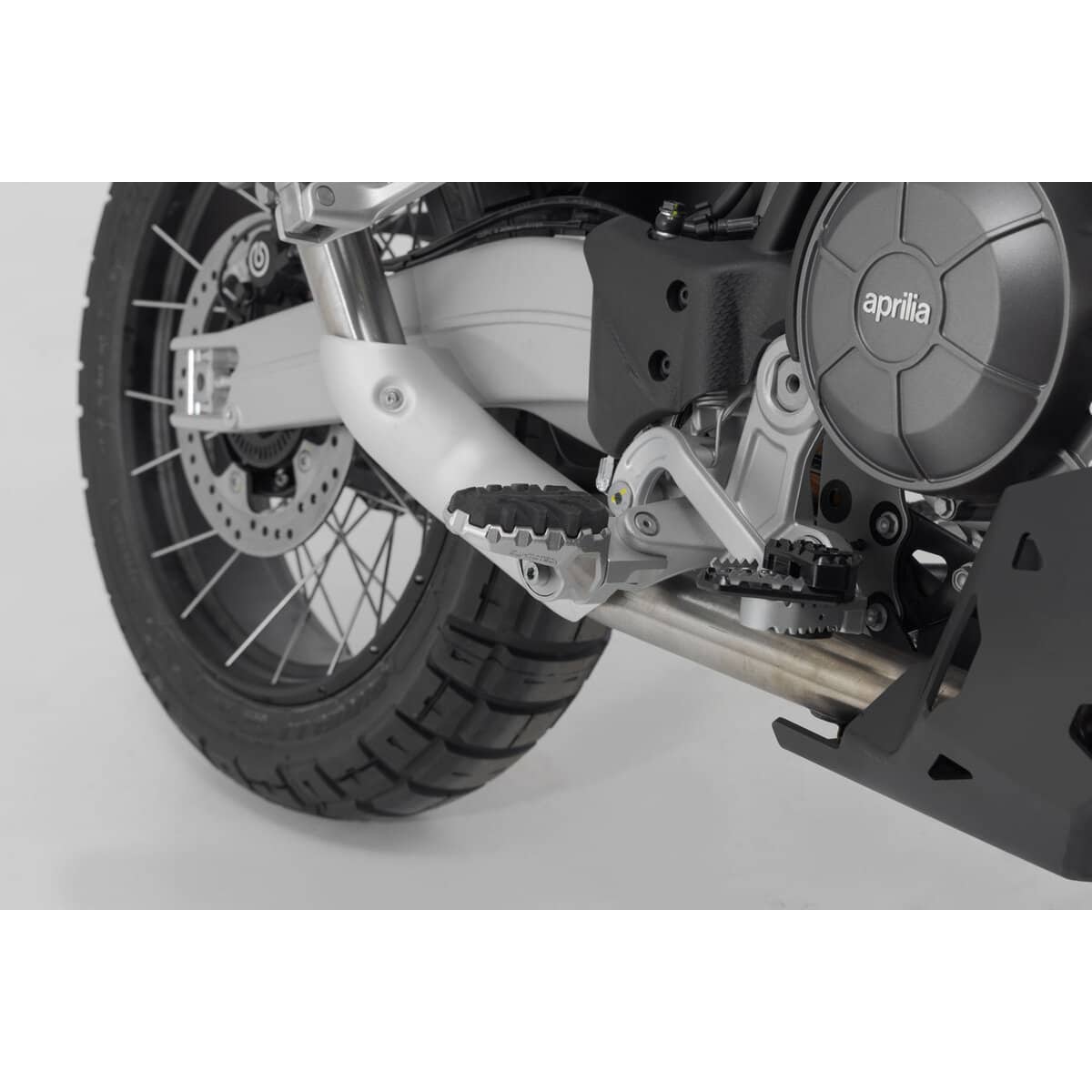 SW-MOTECH Fußrastenpaar EVO Fahrer silber FRS.13.112.10200 - Motorradteile & Ersatzteile - Fußrasten & Hebel